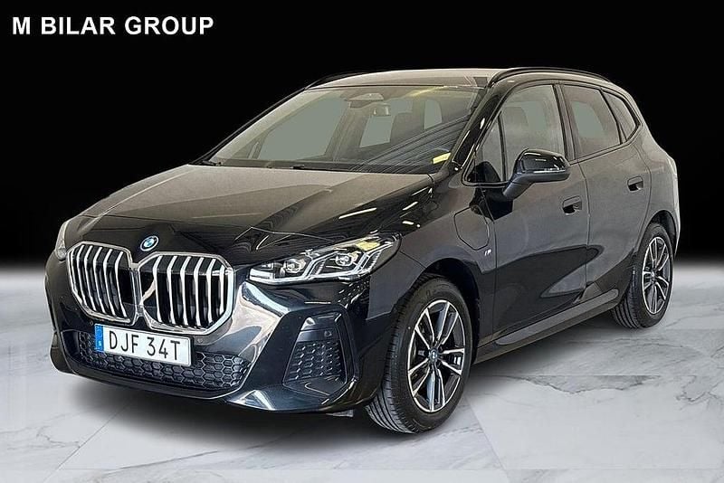 Begagnad BMW 225 Active Tourer 2025 Svart Minibuss