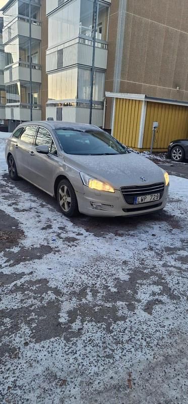 Begagnad Peugeot 508 SW 111 HK (81 kW) 2011 Kombi