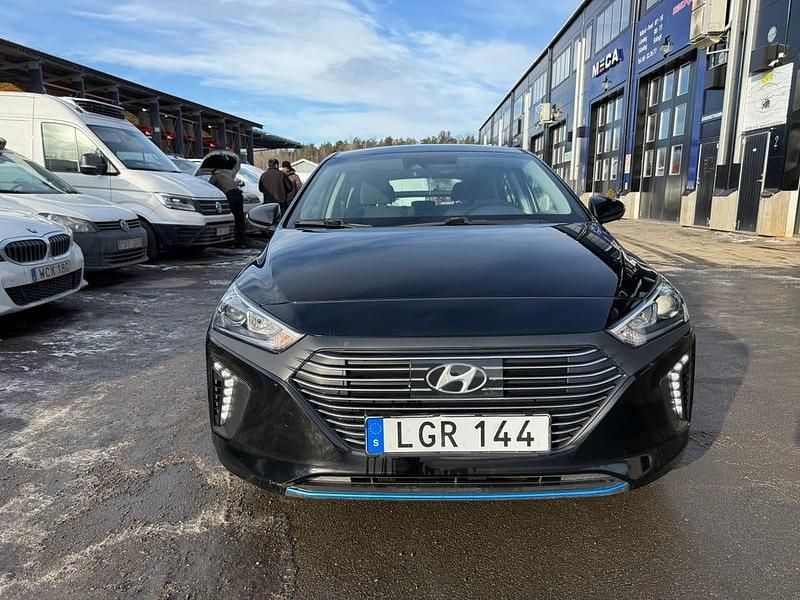 Begagnad Hyundai Ioniq 141 HK (103 kW) 2017 Halvkombi