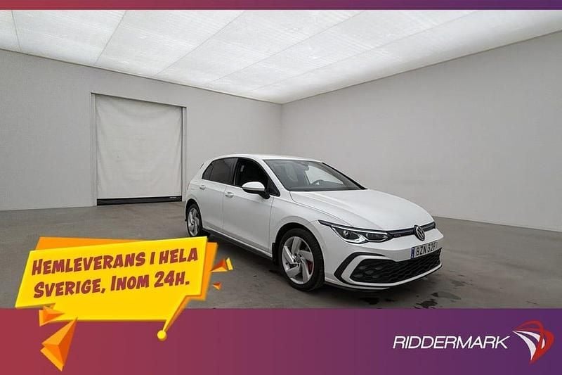 Begagnad VW Golf VIII GTE 245 HK (180 kW) 2021 Vit Halvkombi