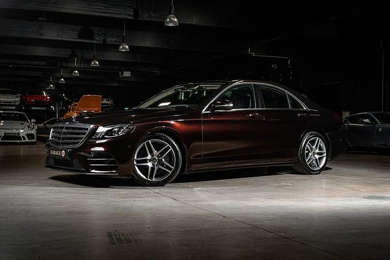 Begagnad Mercedes S560 AMG line 469 HK (344 kW) 2018 Röd Sedan