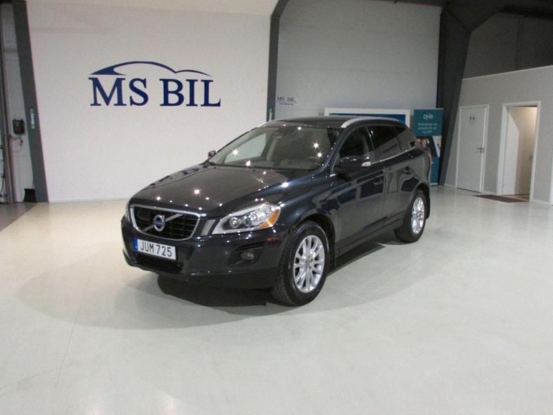 Grå Begagnad 2009 Volvo XC60 Summum SUV | 79 899 kr (Lite dyr) - Bild 1/4