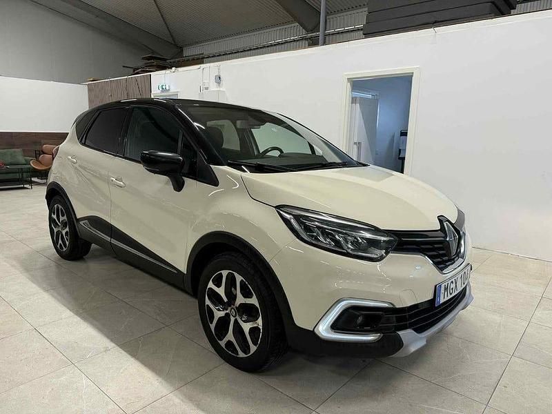 Flerfärgad Begagnad 2018 Renault Captur SUV | 99 500 kr (Marknadspris) - Bild 1/4