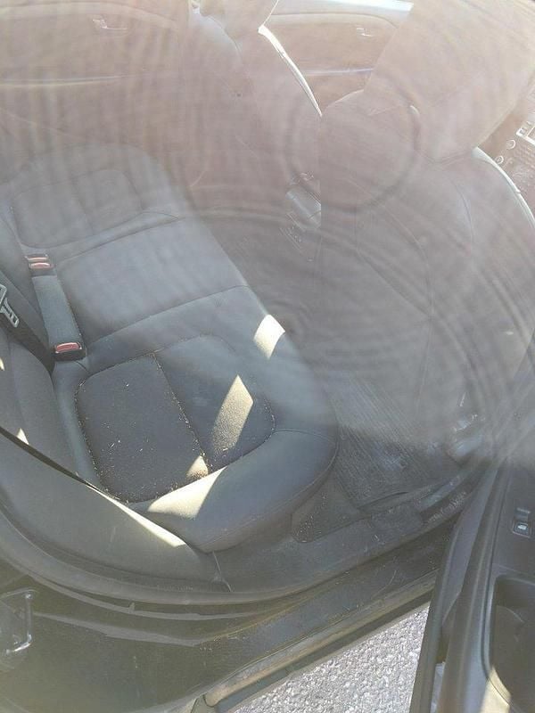 Svart Begagnad 2009 Volvo V70 Kinetic Kombi | 42 000 kr (Bra pris) - Bild 1/4