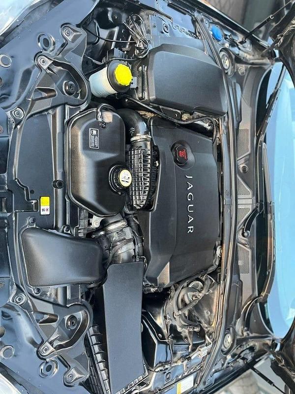 Begagnad Jaguar XF S 275 HK (202 kW) 2011 Sedan