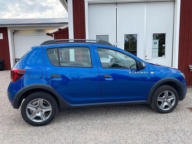 Begagnad 2020 Dacia Sandero Stepway Halvkombi | 98 000 kr (Superpris) - Bild 1/4