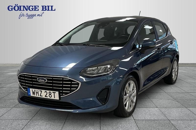 Begagnad Ford Fiesta 2022 Blå Halvkombi