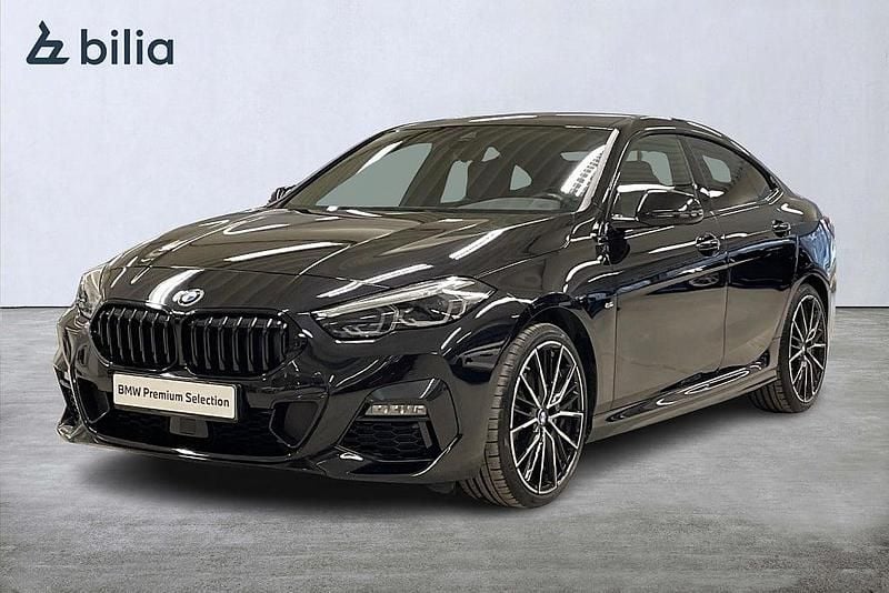 Begagnad BMW 218 M Sport 136 HK (100 kW) 2022 Saphire svart metallic Sportkupé