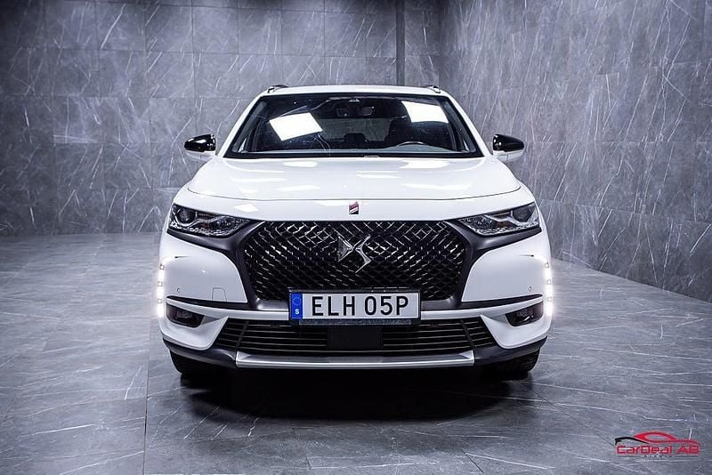 Begagnad DS Automobiles DS7 Crossback Performance 181 HK (133 kW) 2022 Vit SUV