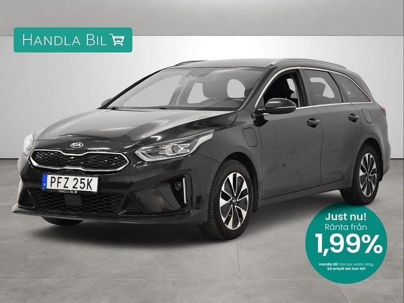 Svart Begagnad 2021 Kia Ceed Kombi | 199 900 kr (Marknadspris) - Bild 1/3