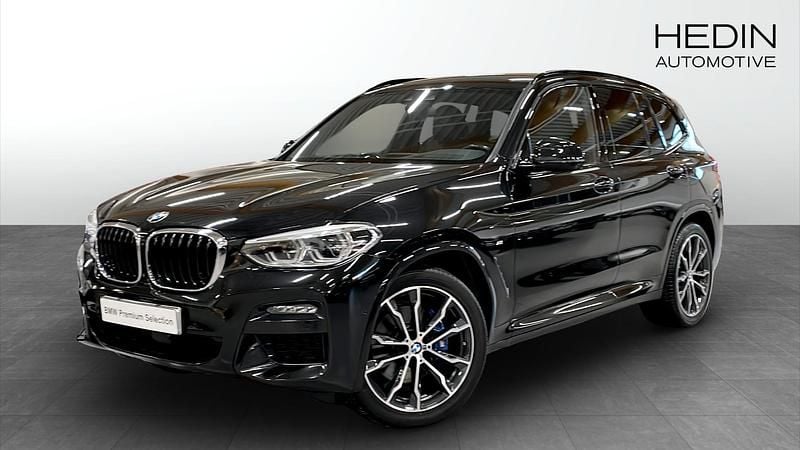 Svart Begagnad 2021 BMW X3 M Sport SUV | 488 700 kr (Marknadspris) - Bild 1/4
