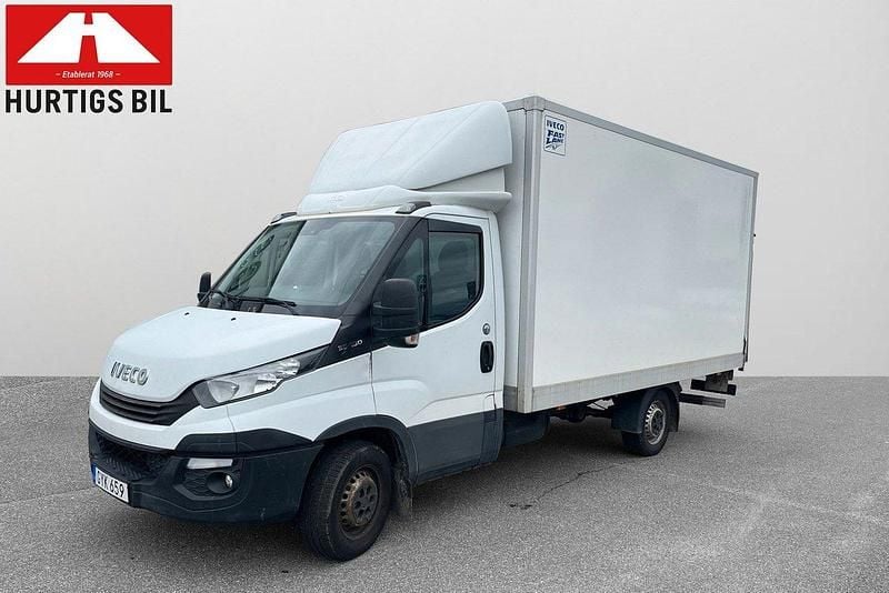 Vit Begagnad 2018 Iveco Daily Van | 149 875 kr - Bild 1/4