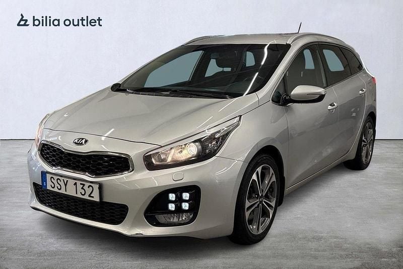 Grå Begagnad 2016 Kia Ceed Sportswagon GT-Line Kombi | 104 000 kr (Superpris) - Bild 1/4