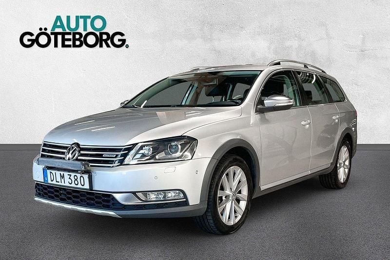 Silver Begagnad 2014 VW Passat Alltrack Kombi | 89 500 kr (Bra pris) - Bild 1/3