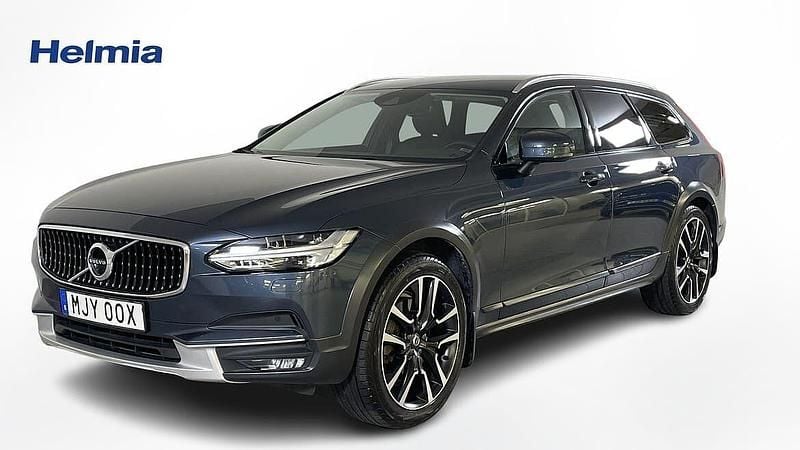 Mörkblå (blå) Begagnad 2019 Volvo V90 CC SE Kombi | 323 500 kr (Marknadspris) - Bild 1/4