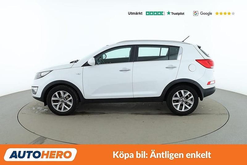 Begagnad Kia Sportage Attract 136 HK (100 kW) 2015 Vit SUV