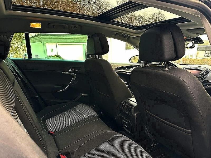 Begagnad Opel Insignia Country Tourer 163 HK (119 kW) 2016 Kombi