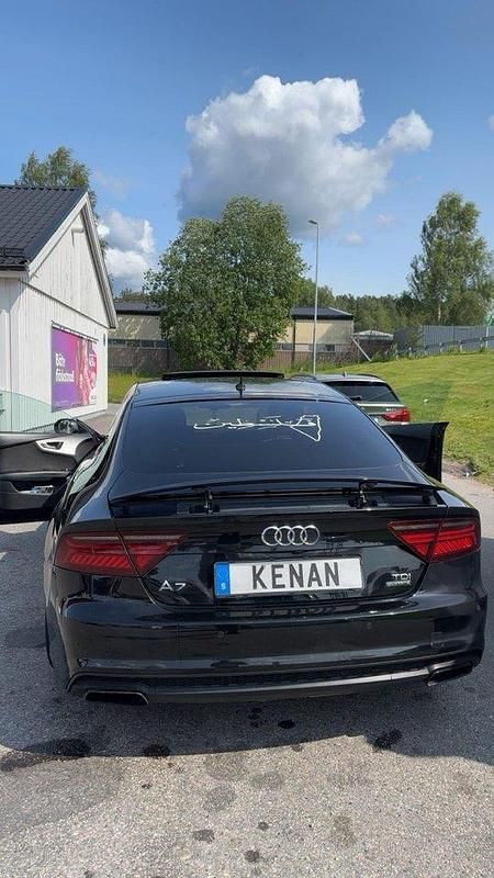 Svart Begagnad 2016 Audi A7 Sportback Ambition Halvkombi | 229 000 kr (Bra pris) - Bild 1/4