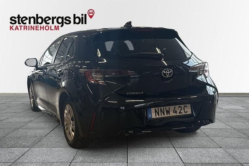 Begagnad Toyota Corolla Style 116 HK (85 kW) 2019 Svart Halvkombi