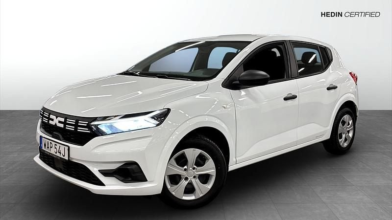 Begagnad Dacia Sandero Essentiel 91 HK (66 kW) 2023 Snövit Halvkombi