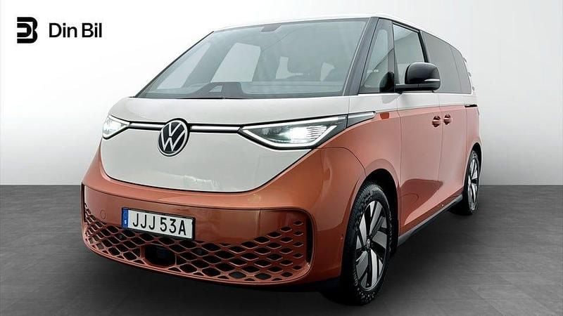 Candy white/energetic ora Begagnad 2023 VW ID. Buzz Pro Minibuss | 469 900 kr (Marknadspris) - Bild 1/4