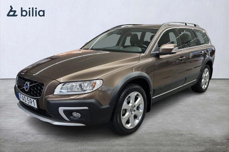 Brun Begagnad 2016 Volvo XC70 Standard SUV | 259 000 kr (Marknadspris) - Bild 1/3