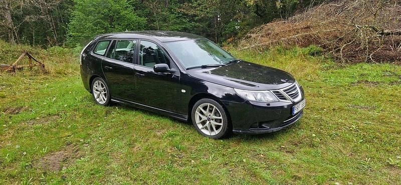 Svart Begagnad 2008 Saab 9-3 Vector Kombi | 30 000 kr (Superpris) - Bild 1/4