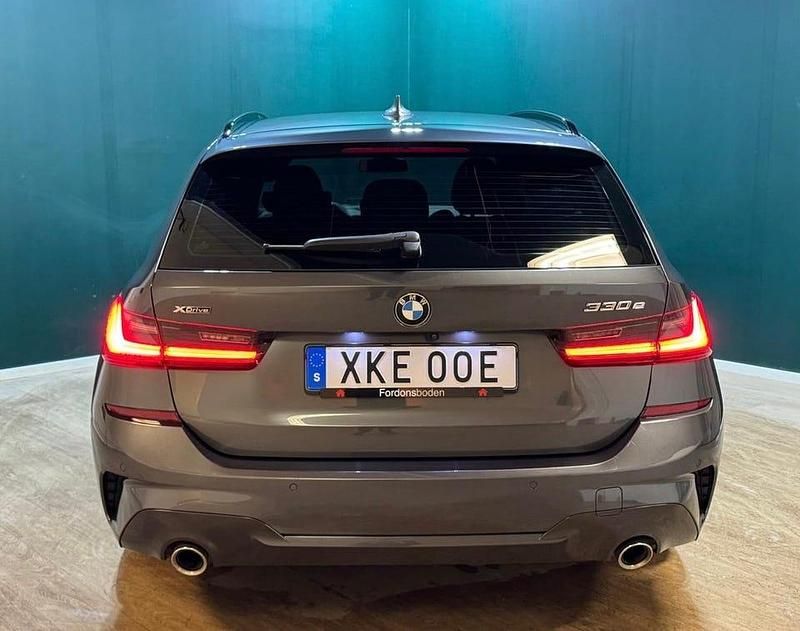 Begagnad BMW 330 M Sport 292 HK (214 kW) 2021 Grå Kombi