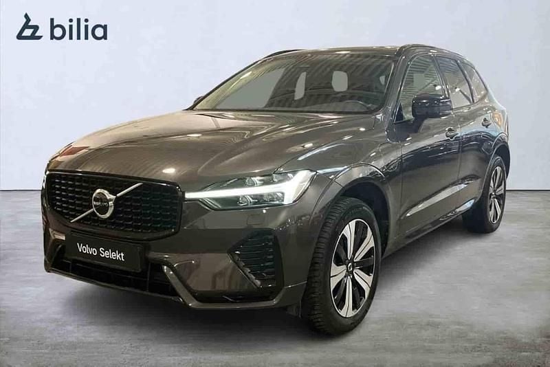 Begagnad Volvo XC60 2023 Grå SUV