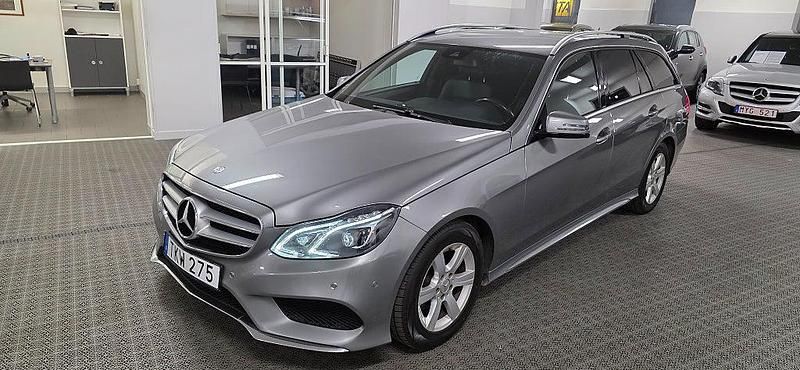 Begagnad Mercedes E220 Classic 170 HK (125 kW) 2014 Silver Kombi