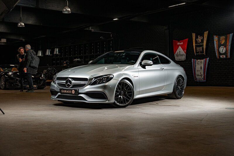 Begagnad 2017 Mercedes C63 AMG AMG Sportkupé | 599 500 kr (Marknadspris) - Bild 1/4