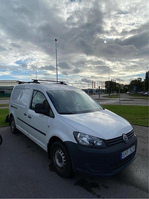 Vit Begagnad 2011 VW Caddy Maxi Minibuss | 60 000 kr (Bra pris) - Bild 1/4