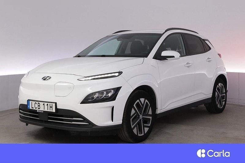 Vit Begagnad 2022 Hyundai Kona Essential SUV | 189 900 kr (Marknadspris) - Bild 1/4