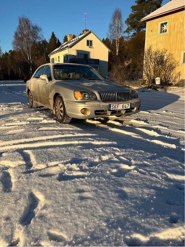 Begagnad 2001 Hyundai XG Sedan | 23 500 kr - Bild 1/4