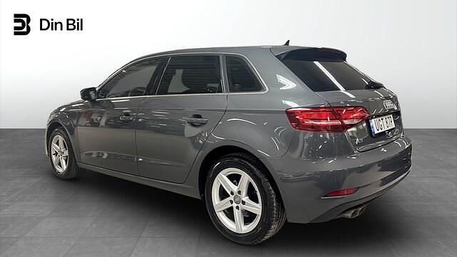 Begagnad Audi A3 Proline 150 HK (110 kW) 2019 Grå Sedan