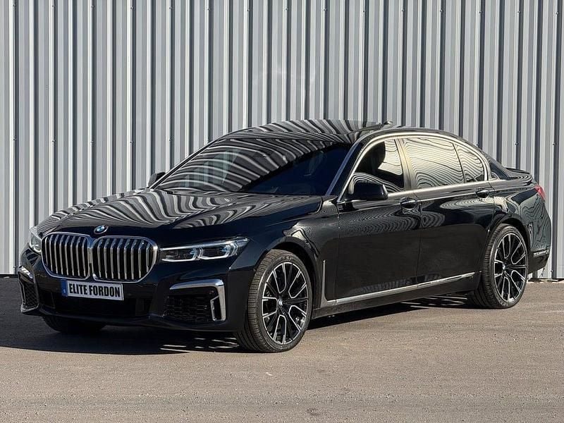 Begagnad BMW 730L 245 HK (180 kW) 2013 Svart Sedan