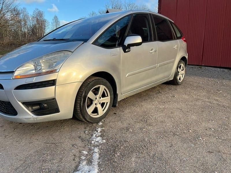 Silver Begagnad 2007 Citroën C4 Picasso Minibuss | 39 900 kr (Marknadspris) - Bild 1/4