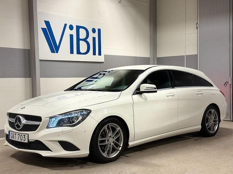 Begagnad Mercedes CLA200 Shooting Brake 156 HK (114 kW) 2015 Vit Kombi