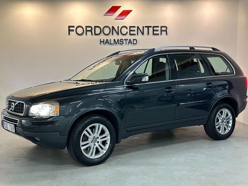 Grå Begagnad 2011 Volvo XC90 SUV | 249 000 kr - Bild 1/4
