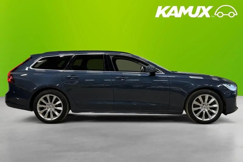 Begagnad Volvo V90 197 HK (144 kW) 2022 Blå Kombi