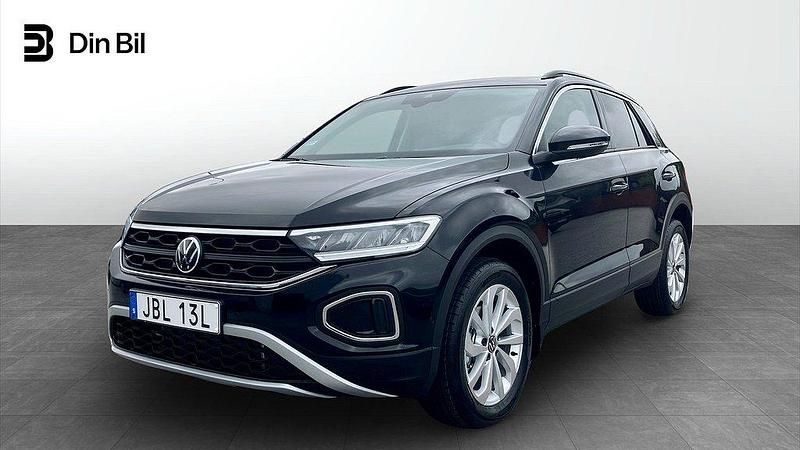 Svart Ny 2025 VW T-Roc Edition SUV | 390 300 kr (Marknadspris) - Bild 1/4