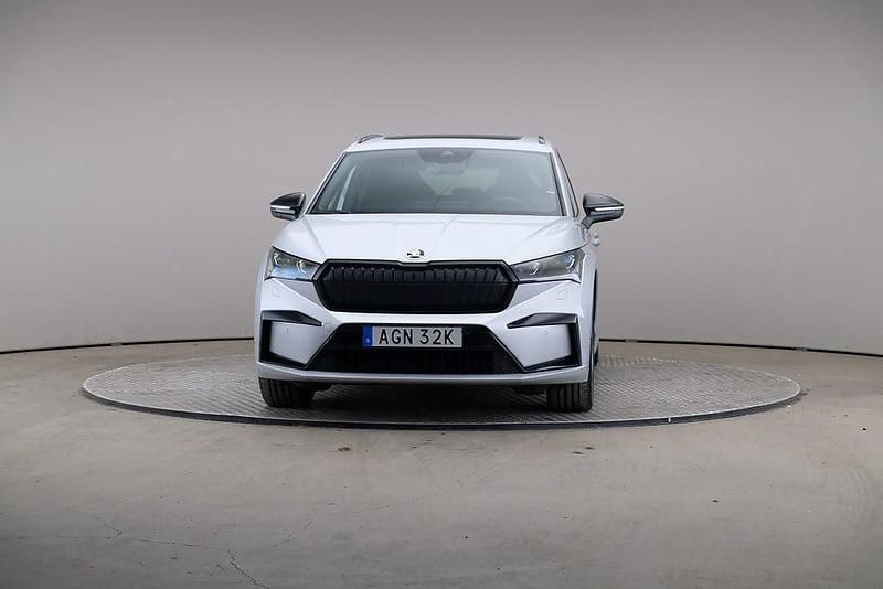 Begagnad Skoda Enyaq iV SportLine 194 kW (265 HK) 2022 Silver SUV