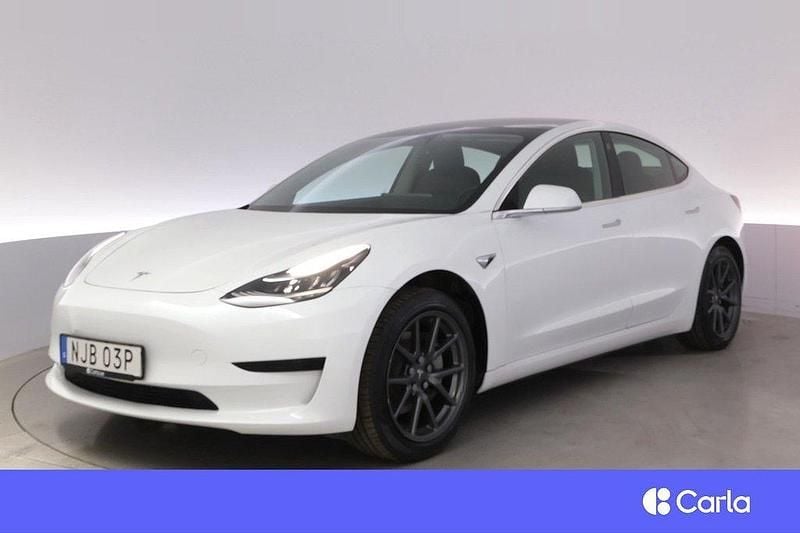Vit Begagnad 2020 Tesla Model 3 Standard Range Plus Sedan | 234 900 kr (Marknadspris) - Bild 1/2