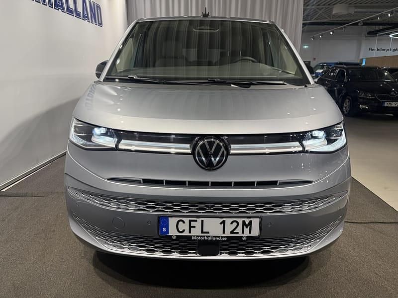 Ny VW Multivan Style 245 HK (180 kW) 2026 Silver Van