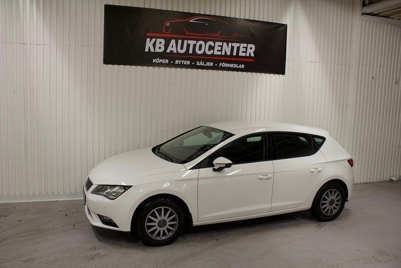 Begagnad Seat Leon 105 HK (77 kW) 2014 Vit Halvkombi