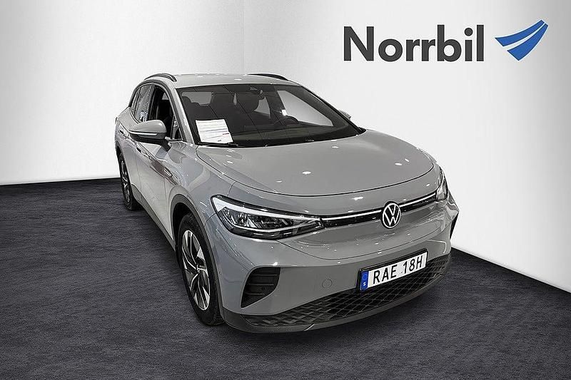 Grå Begagnad 2022 VW ID.4 Pro SUV | 324 900 kr (Marknadspris) - Bild 1/4