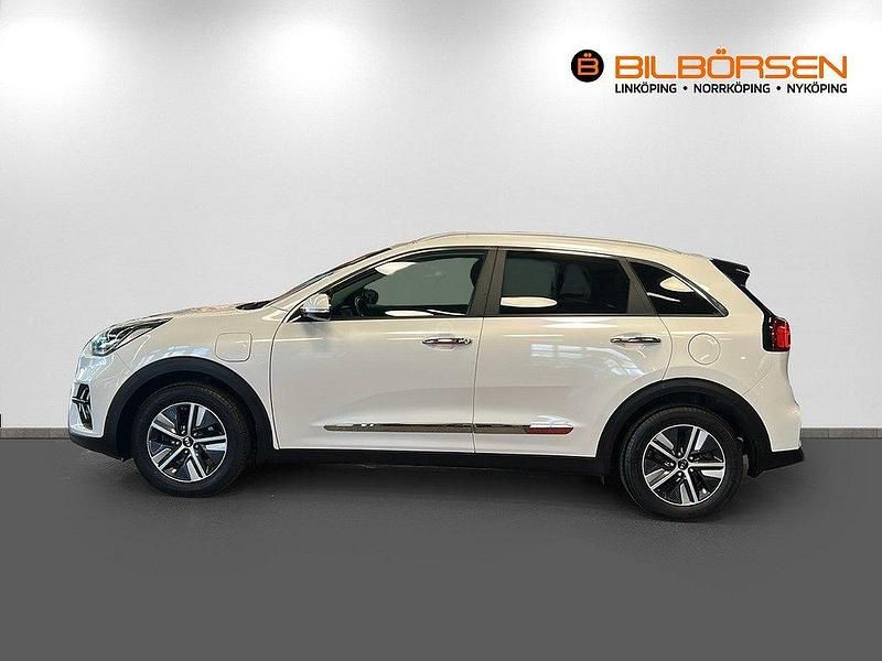 Begagnad Kia Niro Advance 142 HK (104 kW) 2021 Vit SUV