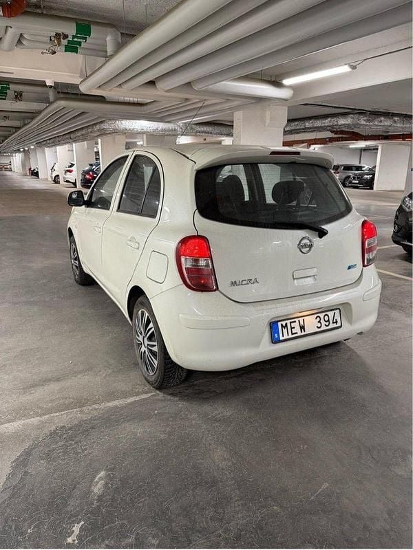 Vit Begagnad 2013 Nissan Micra Halvkombi | 39 500 kr (Bra pris) - Bild 1/4