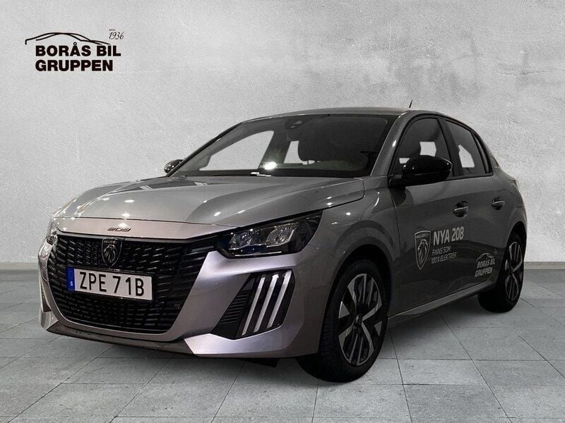 Grå Ny 2024 Peugeot 208 Active Halvkombi | 179 000 kr (Marknadspris) - Bild 1/4
