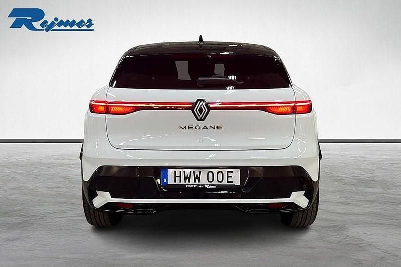 Begagnad Renault Mégane Techno 161 kW (220 HK) 2022 Vit Kombi